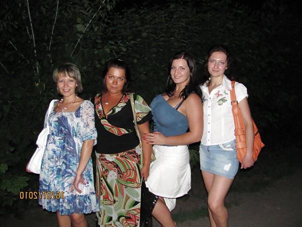 14P Busty Russian Woman 800