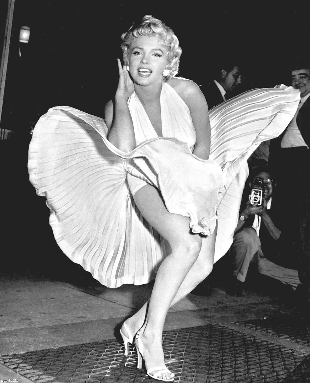 18P Marilyn Monroe Sultry Set 