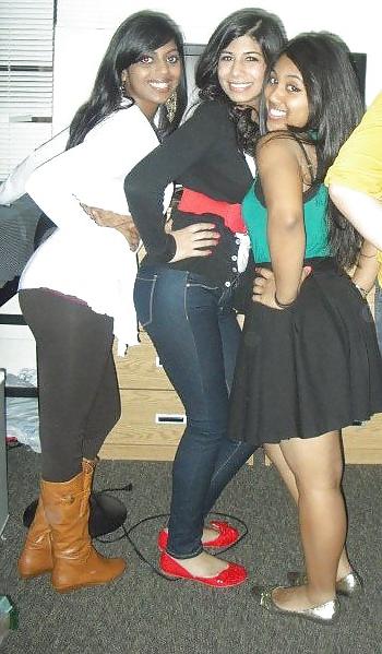 20P SEXY DESI INDIAN SIKH BITCHES