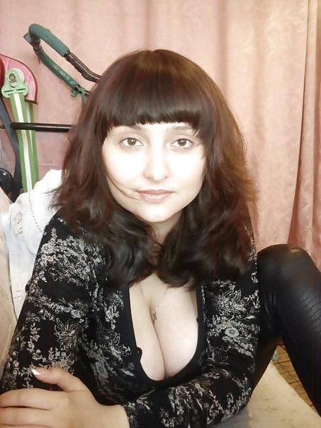 12P Busty Russian Woman 242