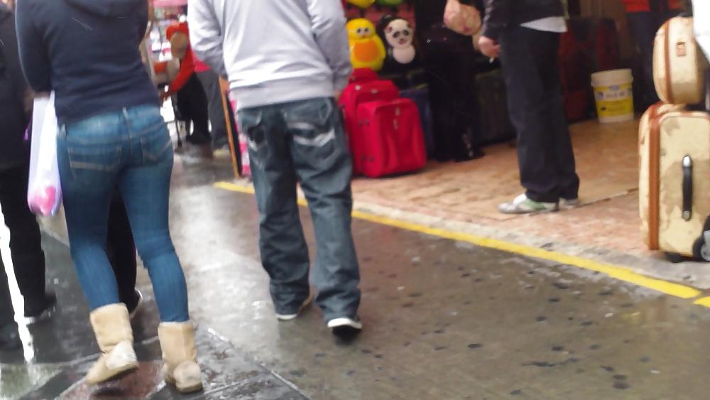 25P Nice sexy teen ass & butt in tight blue jeans 