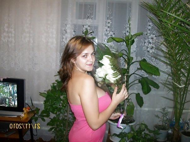 12P Busty Russian Woman 32