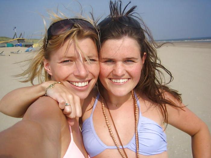 25P At the beach 3