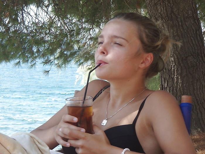 25P At the beach 3