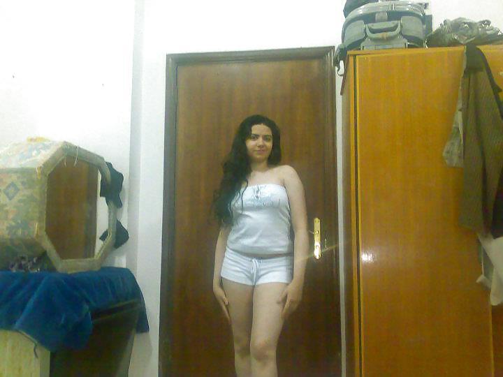 25P Arab beauty 7
