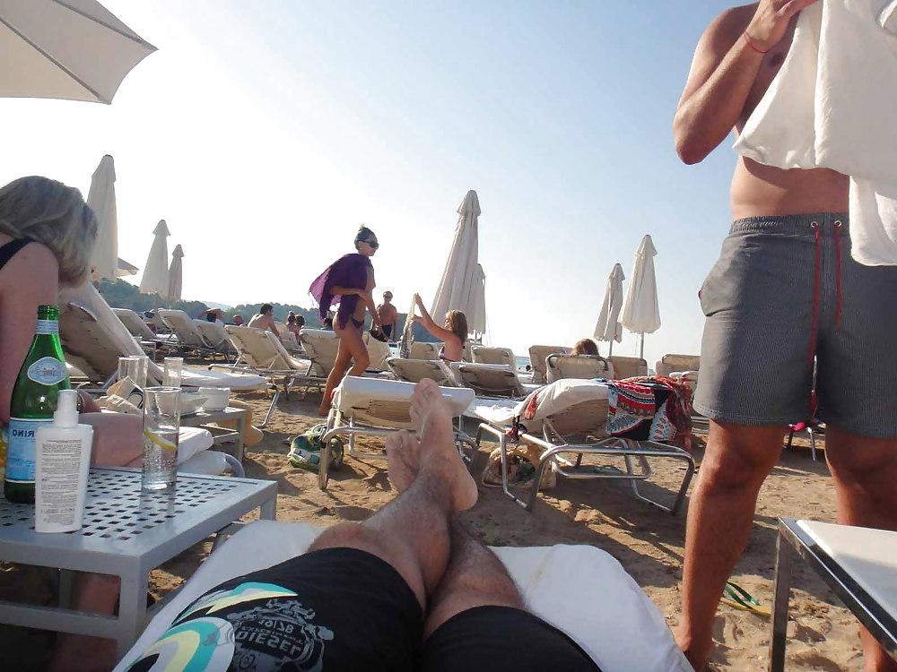 25P The beach 107