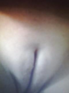 15P Brunette MILF Self Shots
