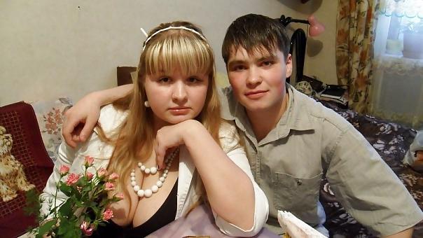 15P Busty Russian Woman 472