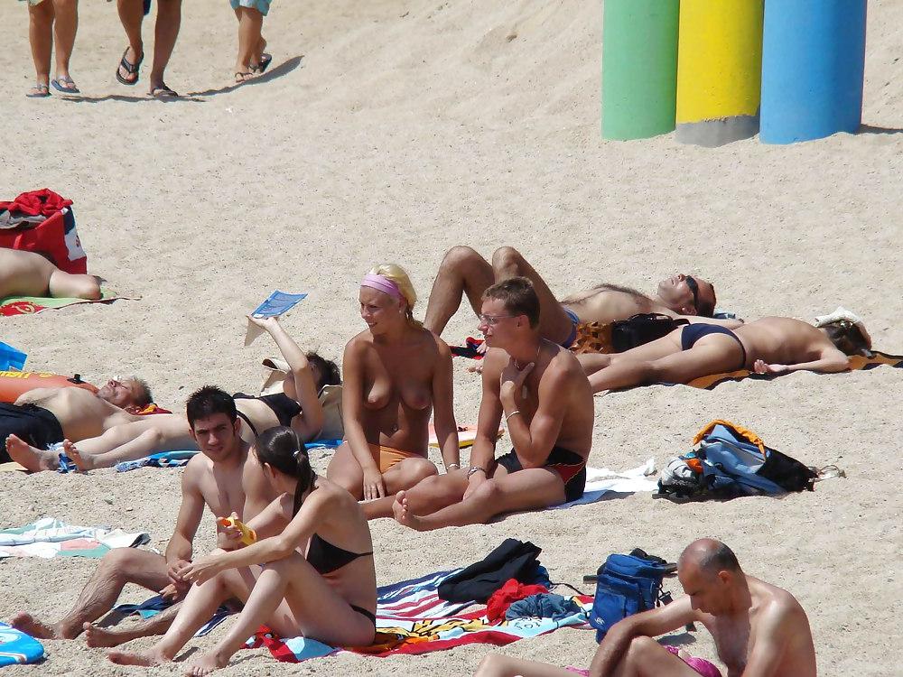 25P The beach 147