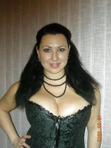 20P Busty Russian Woman 849
