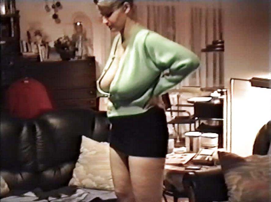 12P SAG - Mommies Juicy Downblouse Udders In A Green Sweater 03