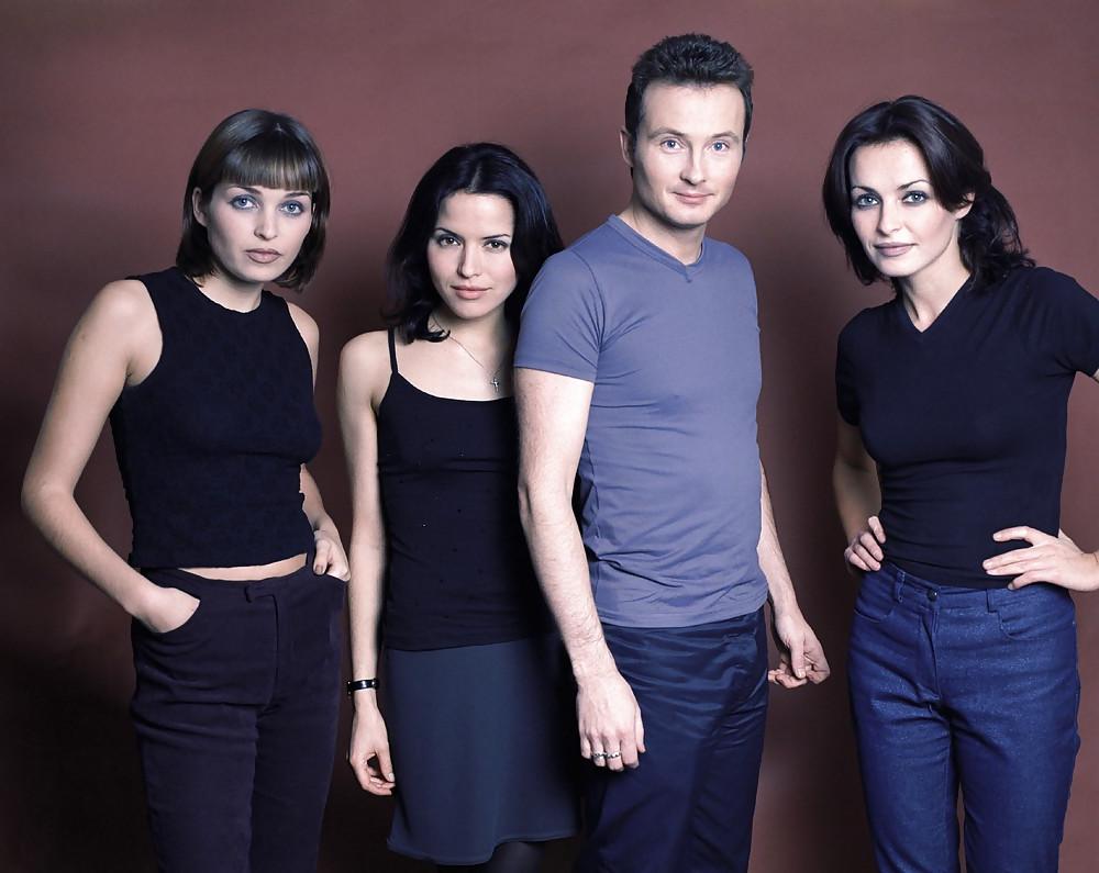 25P ANDREA CORR (The Corrs) small tits and so slutty