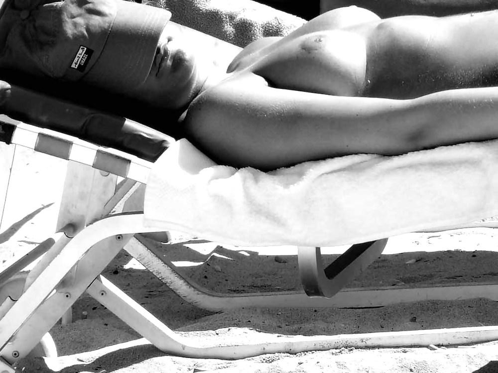 25P The beach 155