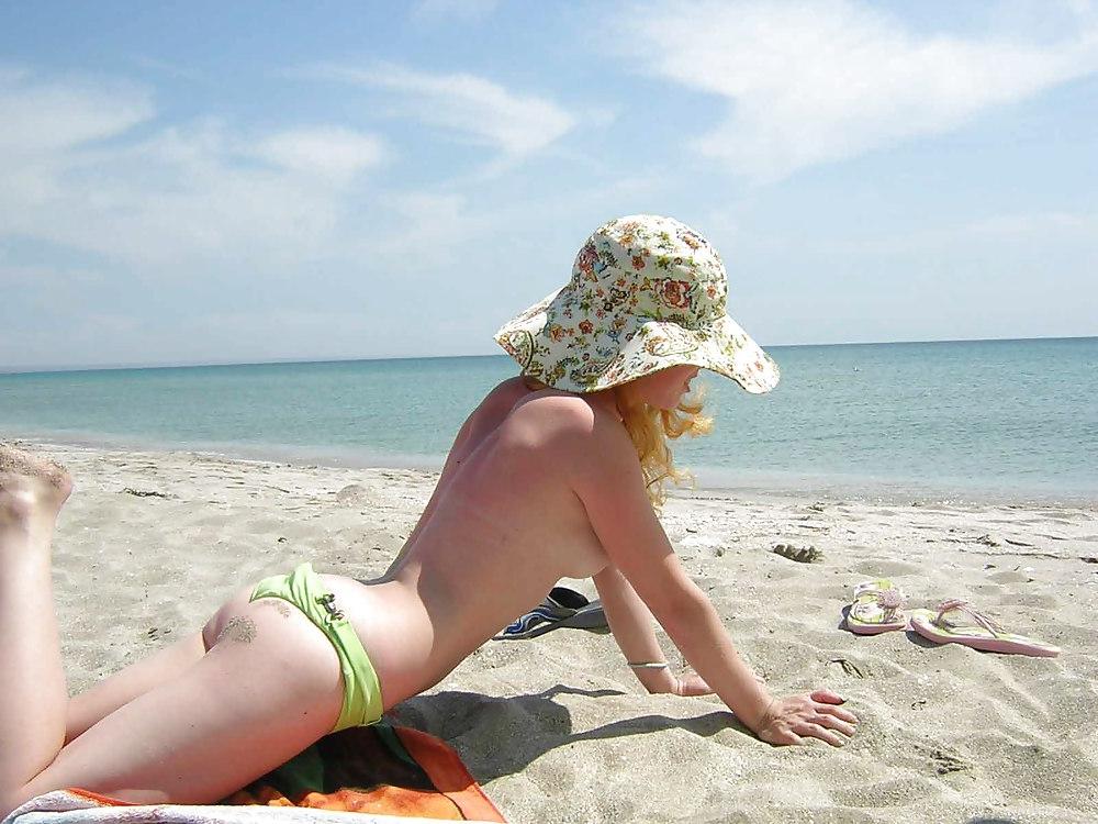 25P The beach 155