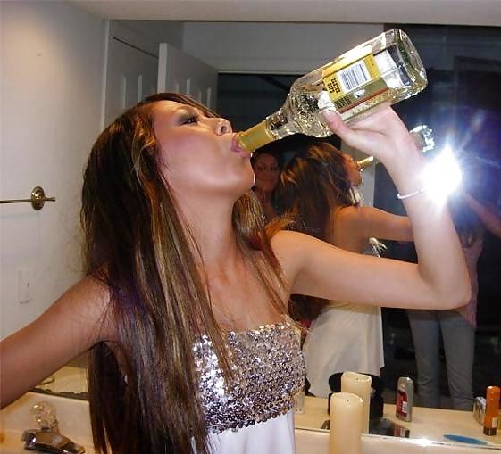 25P Girls Deepthroat Gallery 2