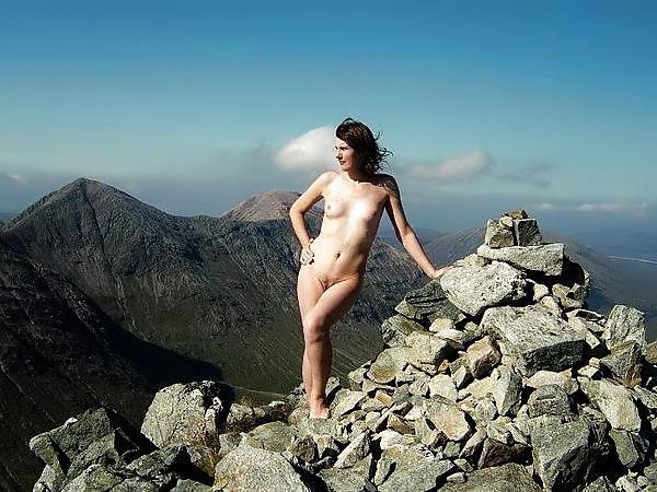 20P Outdoor naked beauty 3, from Erotic 7