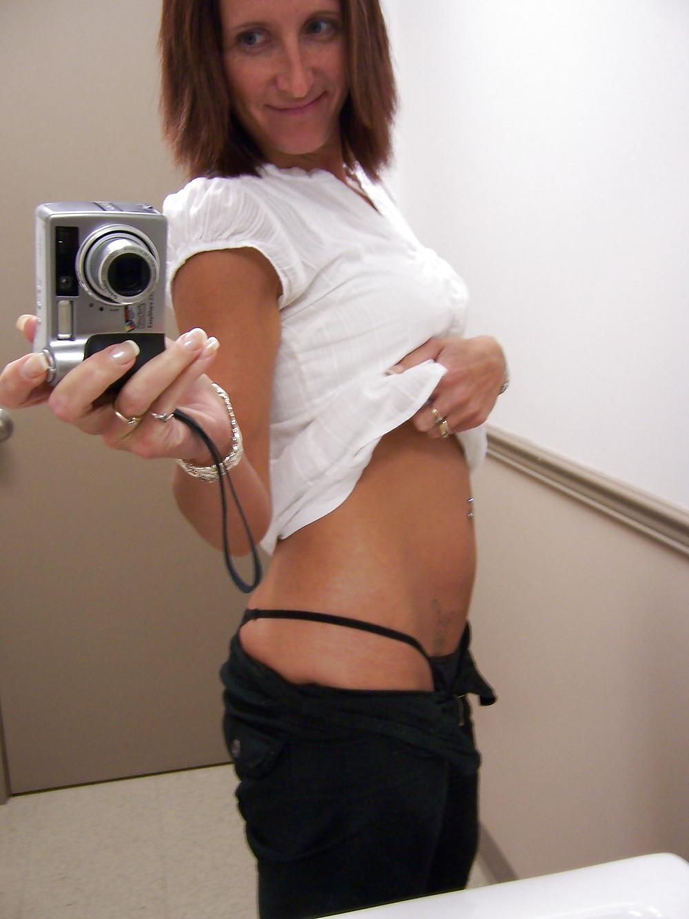 20P MILF Self Shots