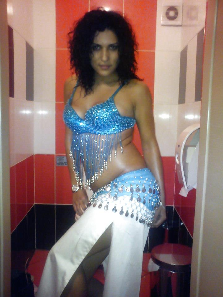 19P Greek beauty: Ana