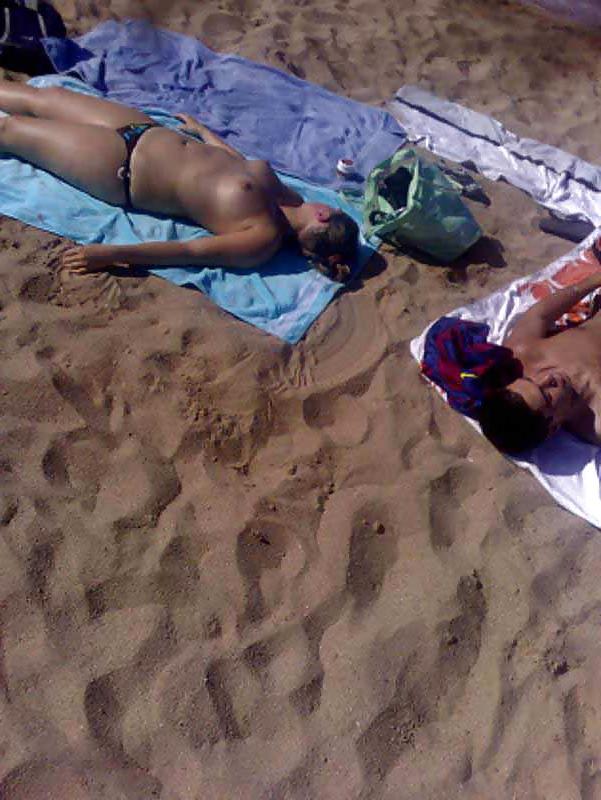25P The beach 164