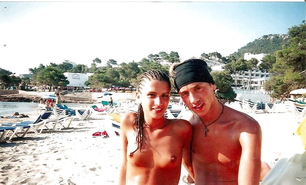 25P The beach 164