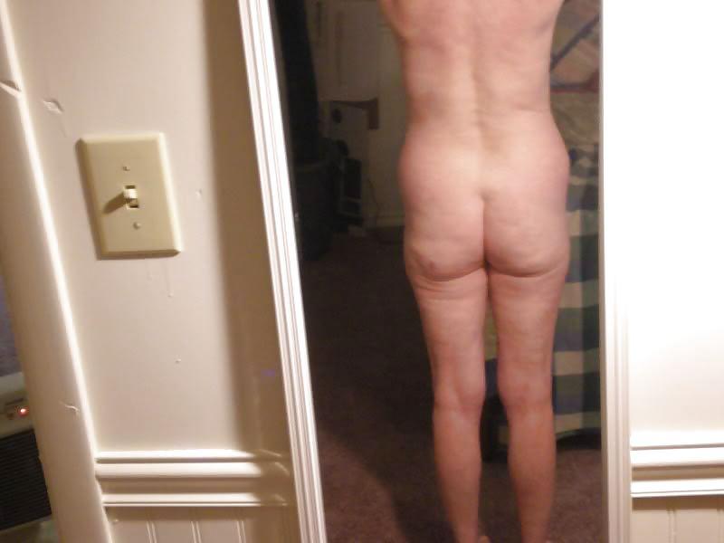 25P Mature Self Shots