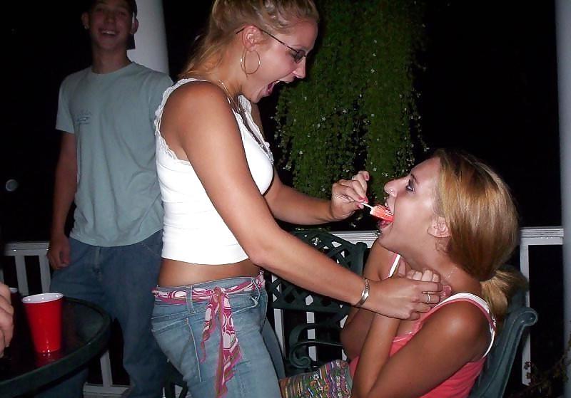 25P Girls Deepthroat Gallery 1