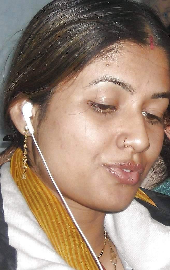 25P Desi Girls 2