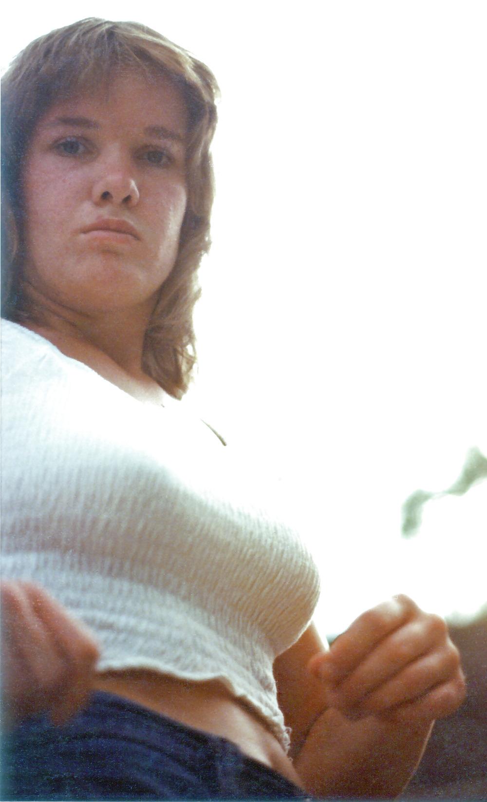 12P Janelle W. cute, busty amateur