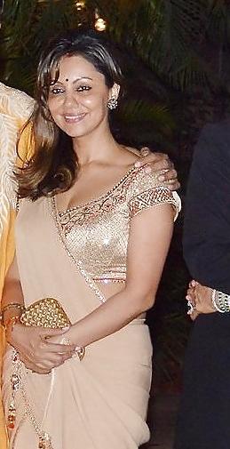 25P Lovely desi