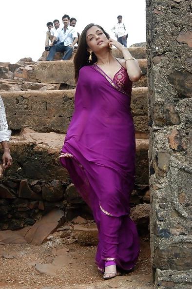 25P Lovely desi