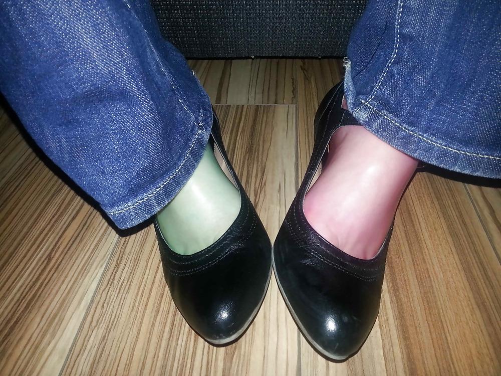 25P Ready for footjob - safer footjob condom feet