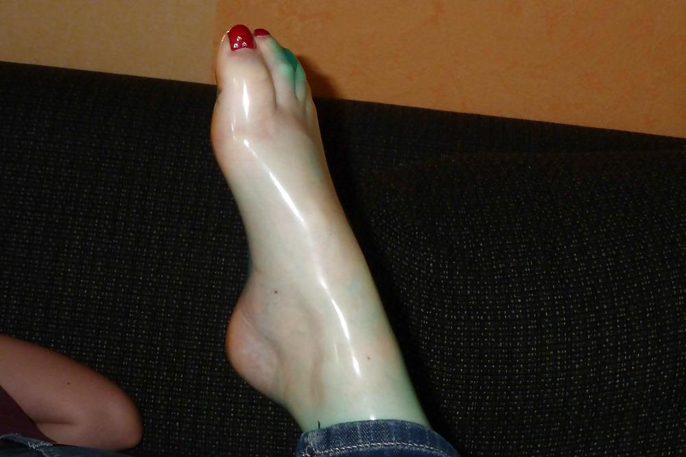 25P Ready for footjob - safer footjob condom feet