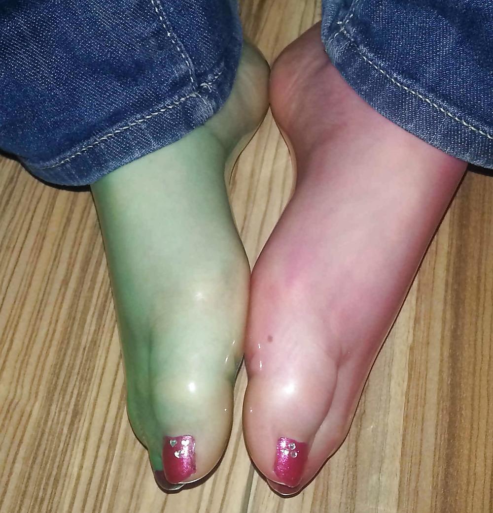 25P Ready for footjob - safer footjob condom feet