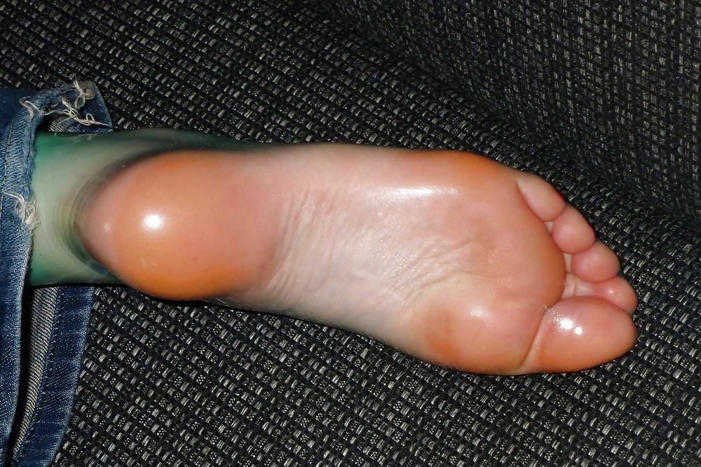 25P Ready for footjob - safer footjob condom feet
