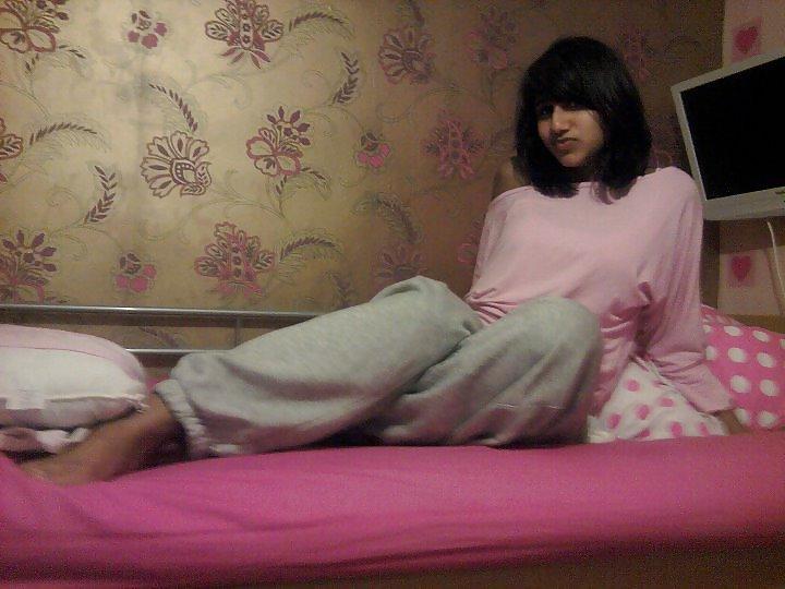 21P Hot n desi
