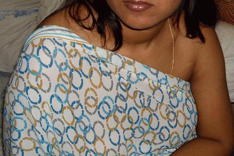 22P Indian aunty 106