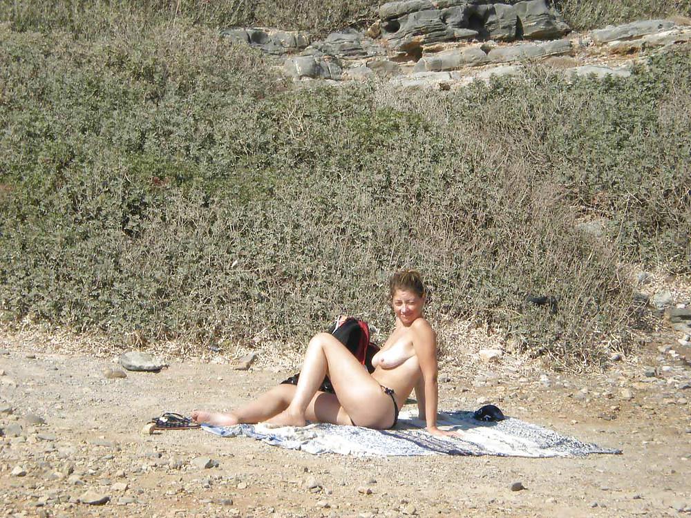 25P The beach 119