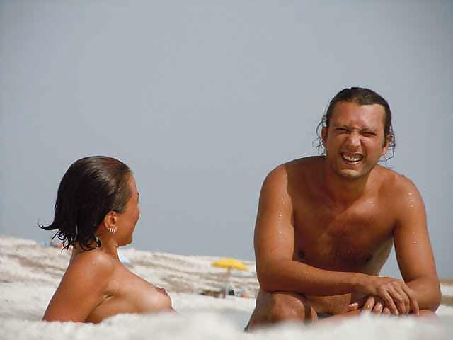25P The beach 122