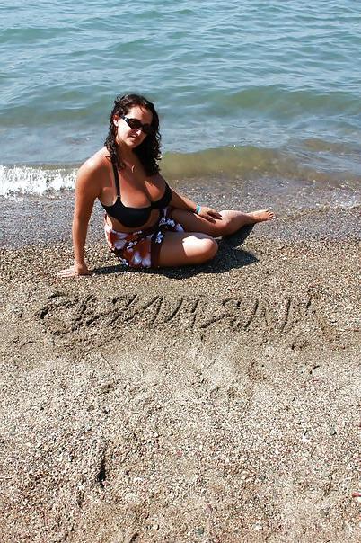 19P Busty Russian Woman 581