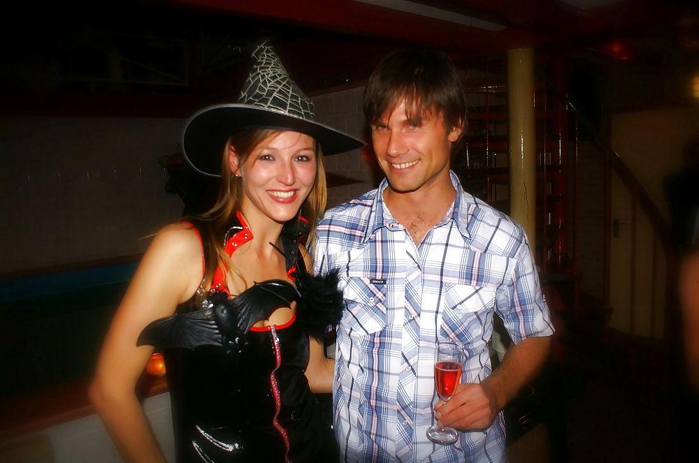 25P Hot haloween party
