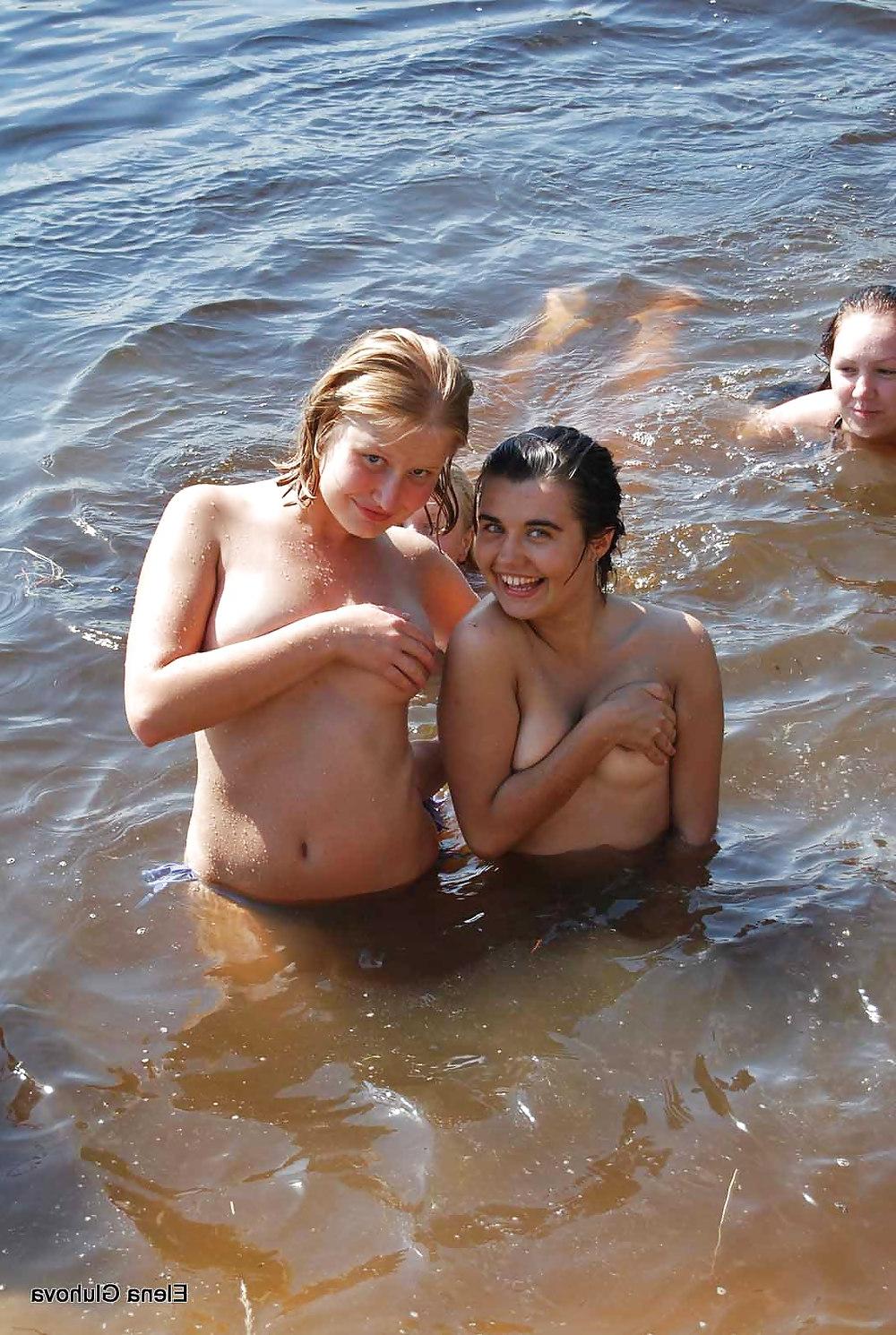 25P The beach 42