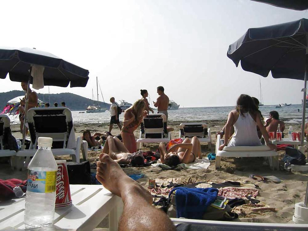 25P The beach 42