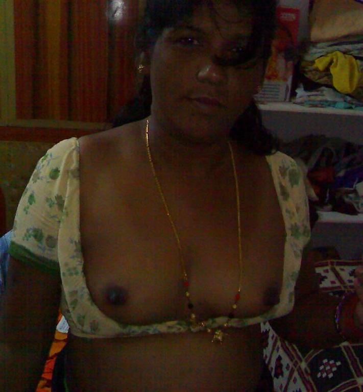 25P Naked desi girls