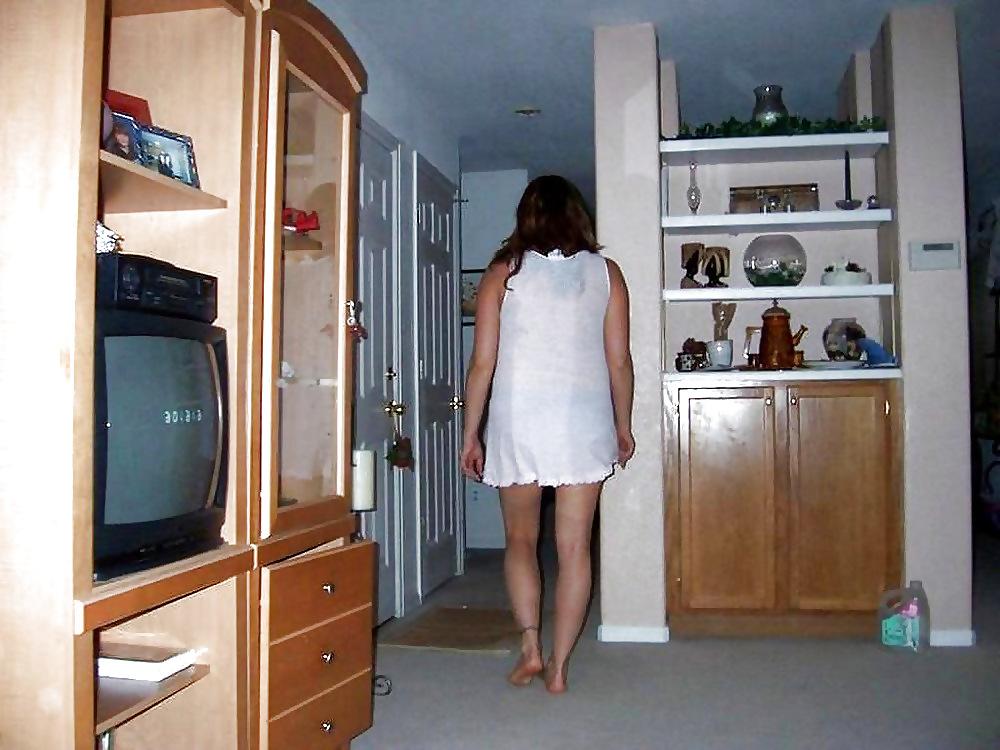 25P Busty Amateur SlutWife