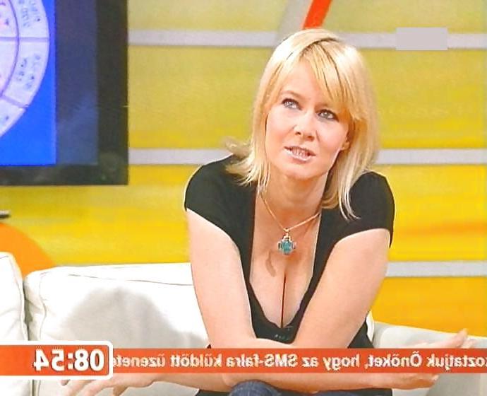 25P Hungarian celebrity Beauty - Gabriella Volgyesi