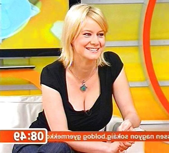 25P Hungarian celebrity Beauty - Gabriella Volgyesi