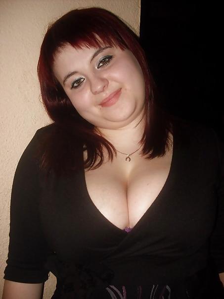 9P Busty Russian Woman 679
