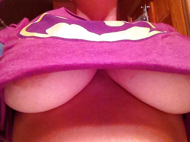 7P SH- Not My Wife, But Id Lick Them Tits