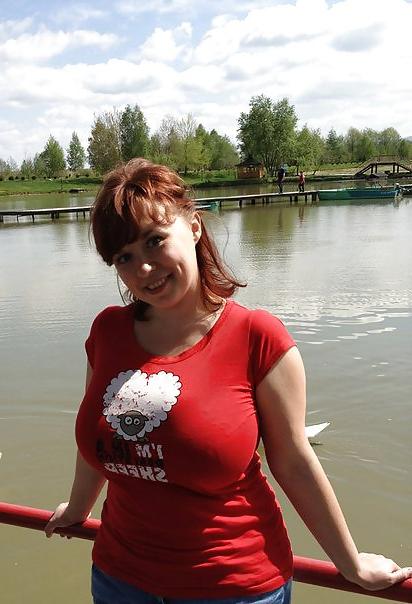 8P Busty Russian Woman 1003