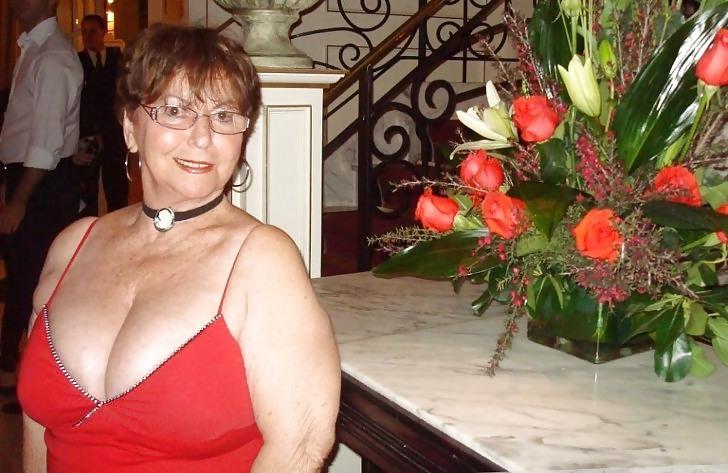12P Granny brasilian 71 years old